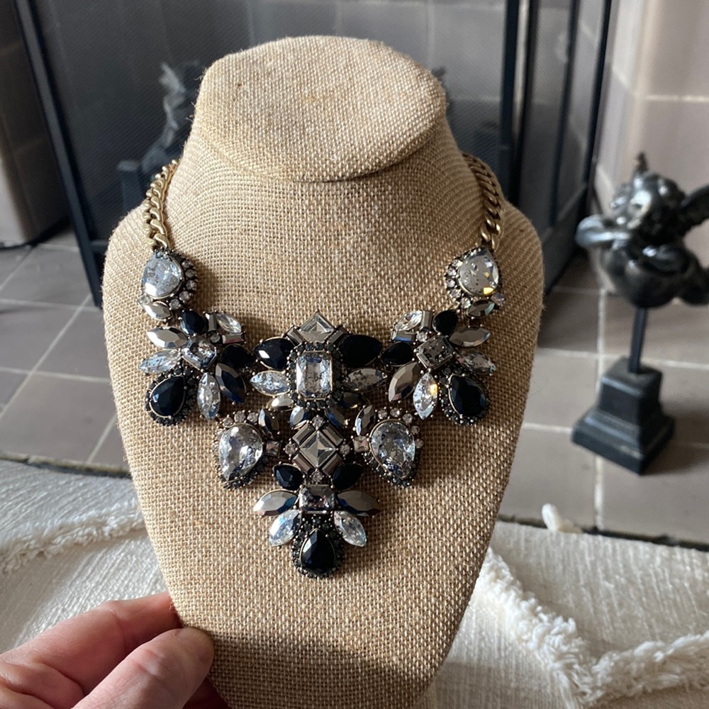 Chloe & Isabel Midnight Palace statement necklace